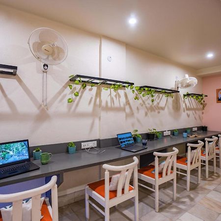 Zostel Delhi Hostel Új-Delhi Kültér fotó