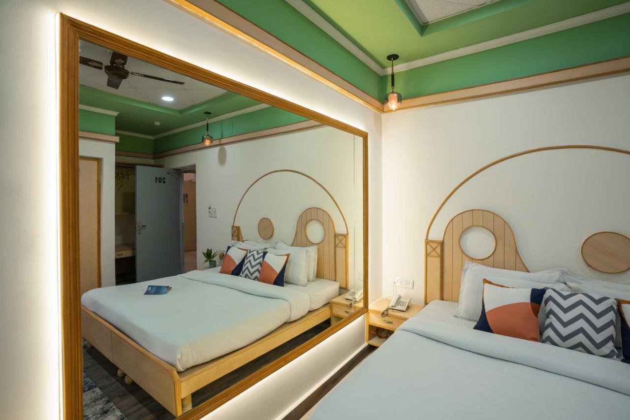 Zostel Delhi Hostel Új-Delhi Kültér fotó