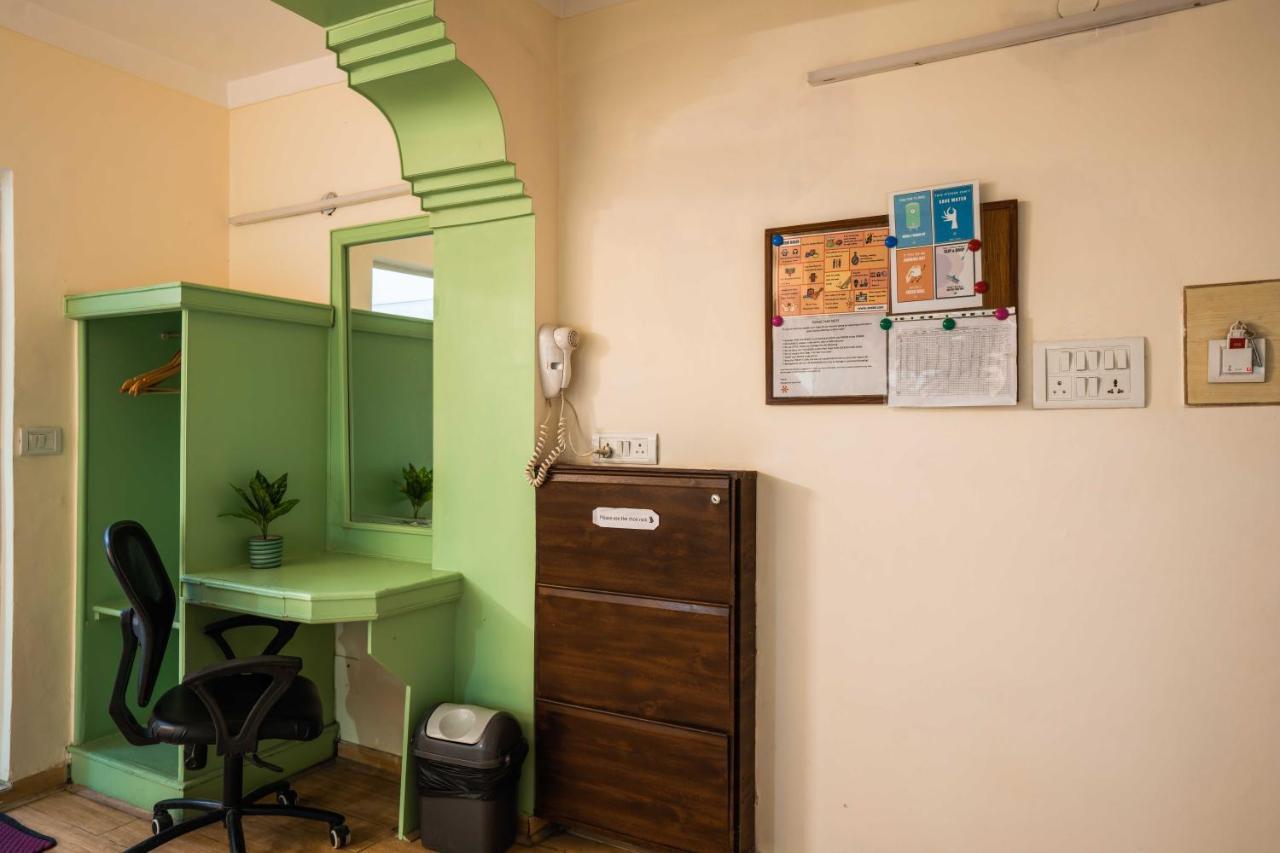Zostel Delhi Hostel Új-Delhi Kültér fotó